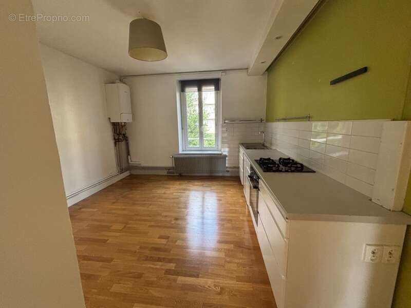 A VENDRE - Bel appartement avec jardin à Nancy - photo 4