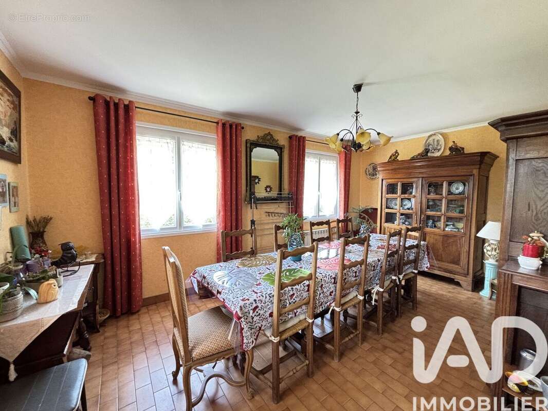 Photo 4 - Maison à BRANGES