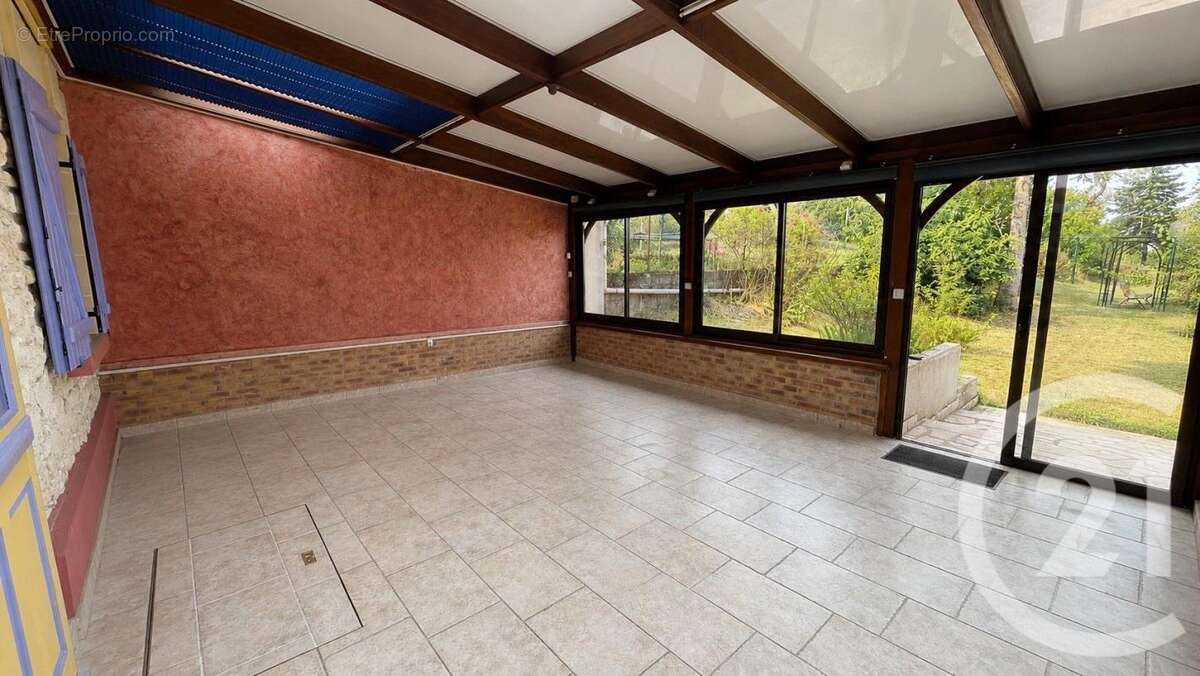 Maison 100 m² à Pont-Sainte-Maxence  - photo 5
