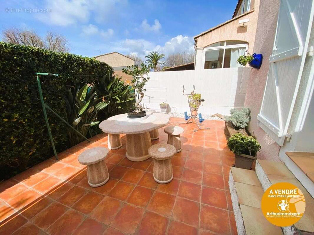 Maison à BORMES-LES-MIMOSAS