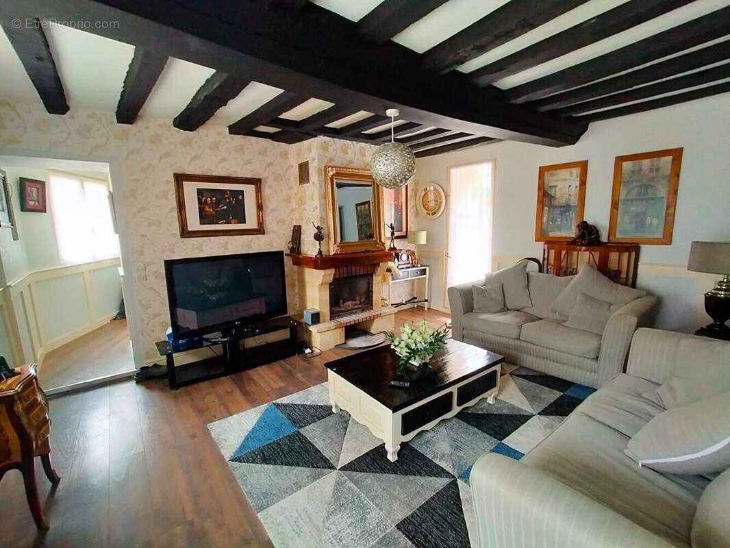 Maison à SAINT-AUBIN-DU-DESERT