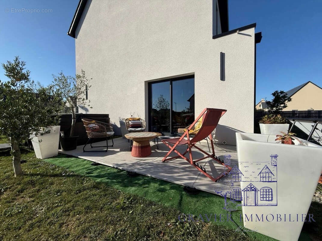 Maison à SAINT-MALO-DE-LA-LANDE