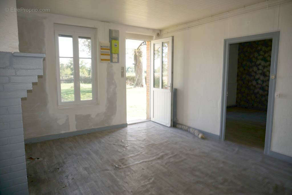 Maison à LE DONJON
