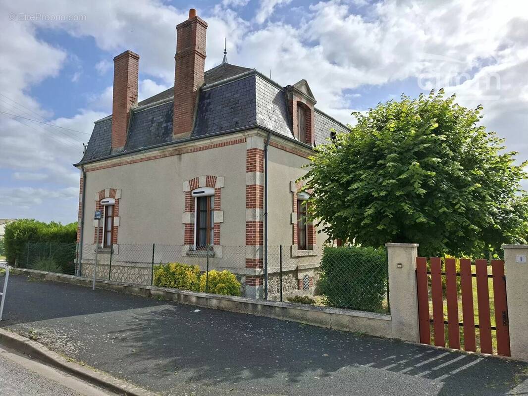 Maison à NEUVY-PAILLOUX
