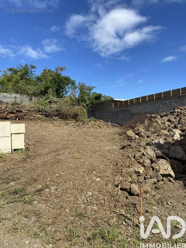 Photo 1 - Terrain à LE TAMPON