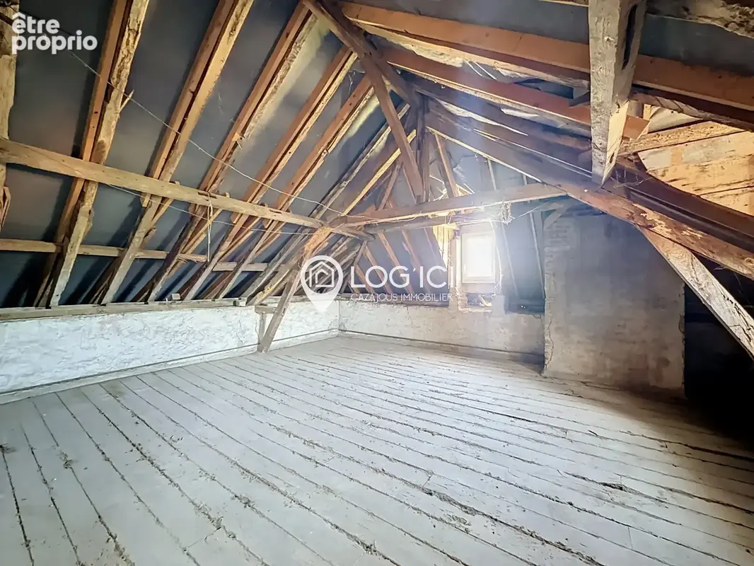 SAINT-ABIT - Vente véritable Enclos béarnais en partie rénové sur un terrain de plus 2 000 m2 - photo 18