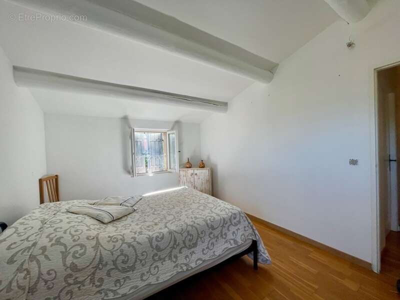 Maison à ROUSSILLON