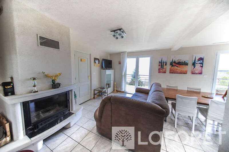 Maison à PUY-SANIERES