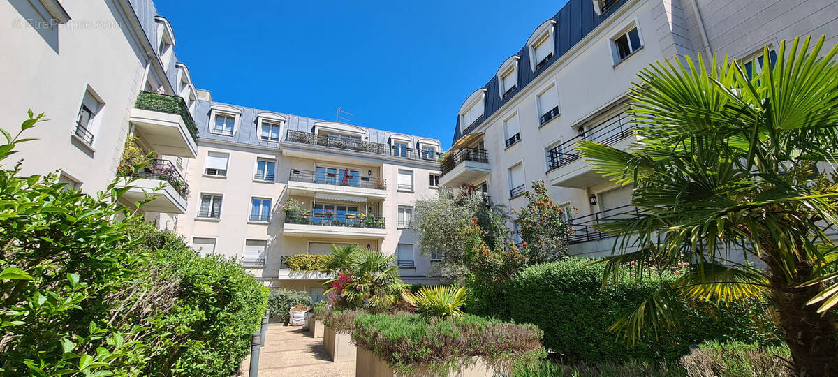 Appartement à SAINT-CLOUD