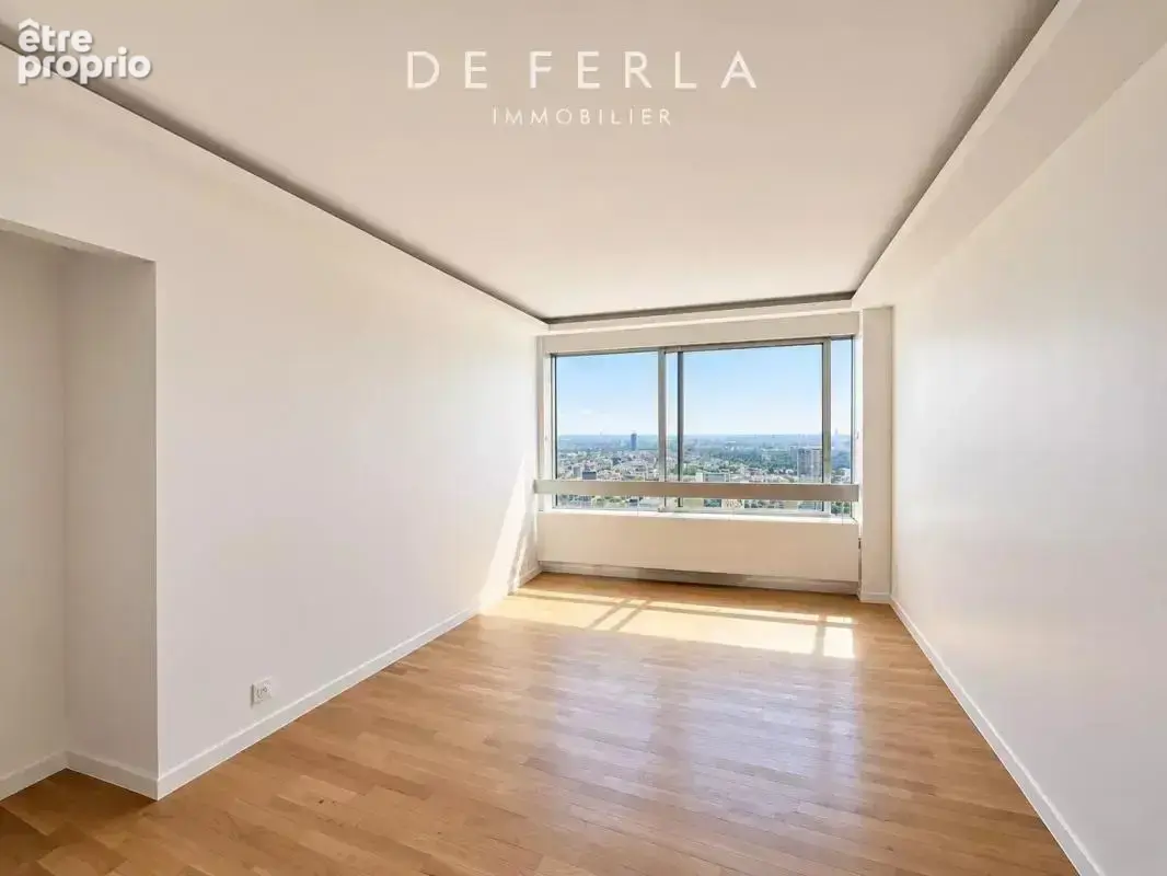 Appartement familial 5 pièces au 40ᵉ étage avec vue panoramique sur Paris - photo 2