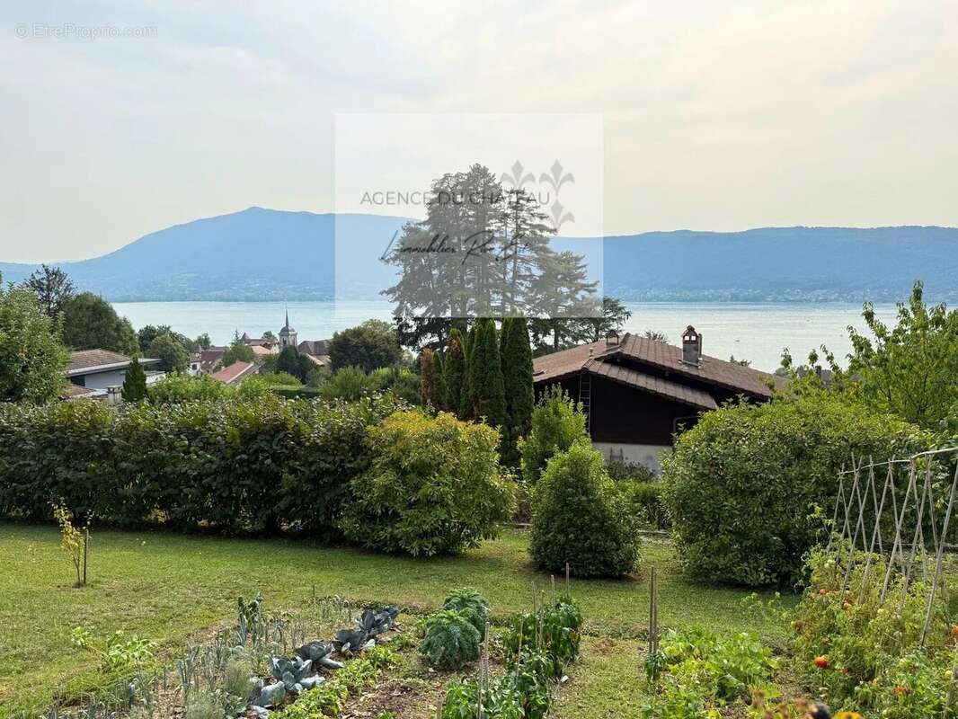 Maison à VEYRIER-DU-LAC