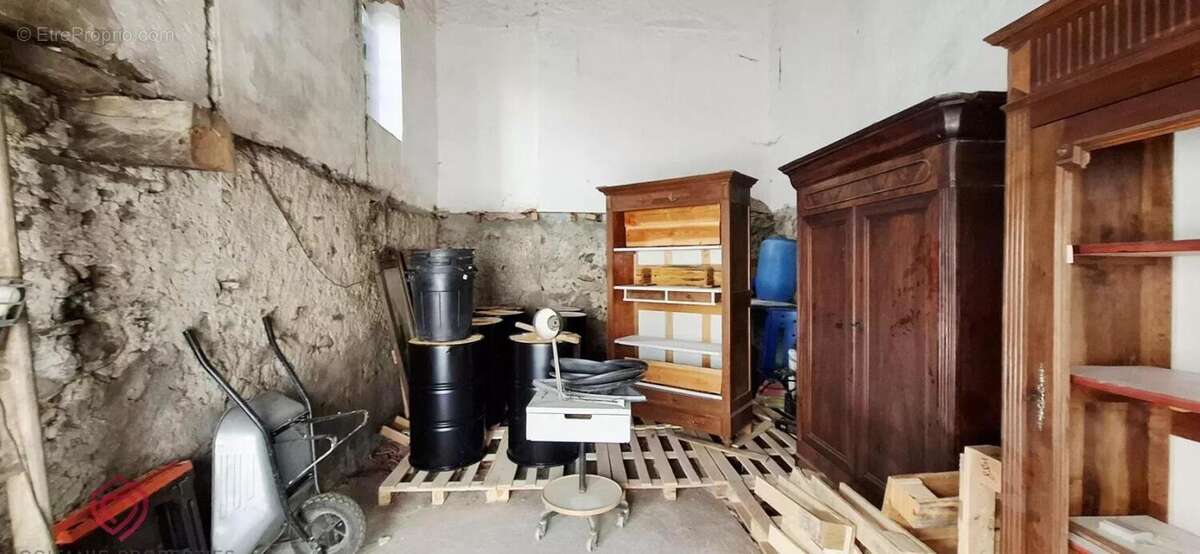 Maison à SAINT-PAUL-DE-JARRAT