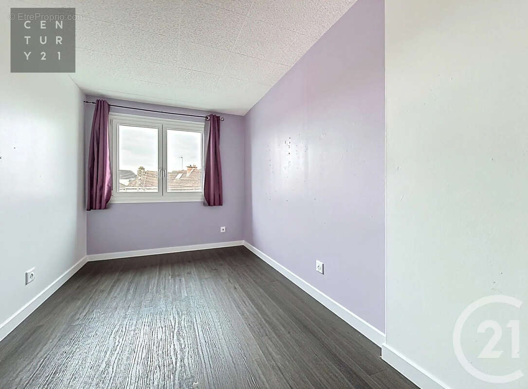 Appartement à SAINTE-SAVINE