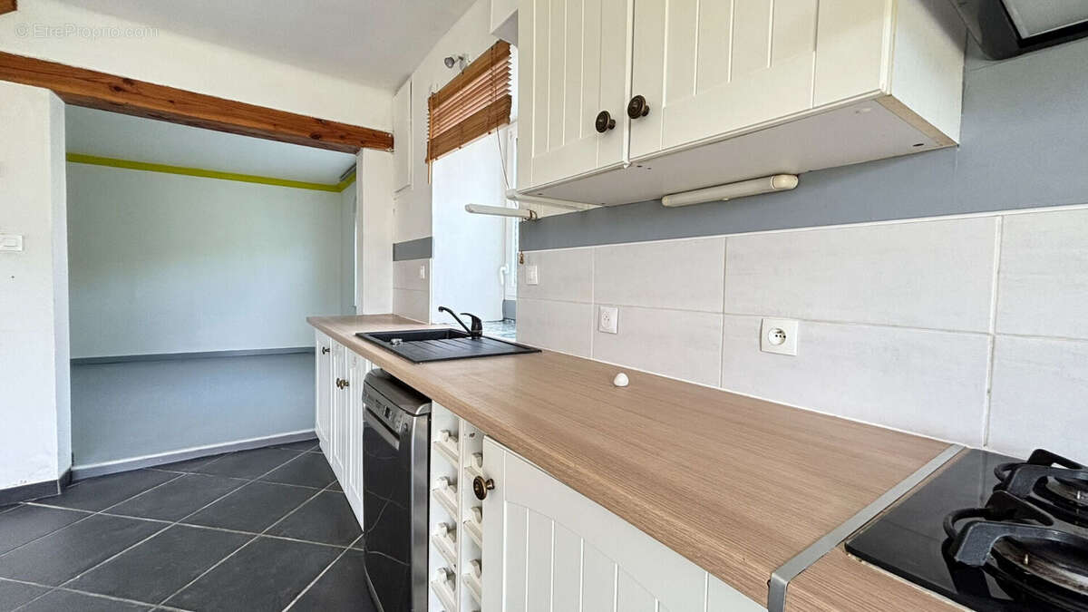 Maison à PLONEOUR-LANVERN