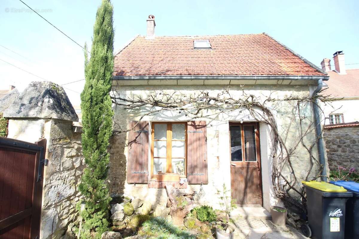 Maison à HERMES