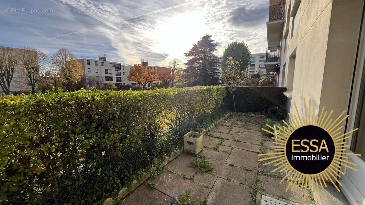 Appartement à ROCQUENCOURT