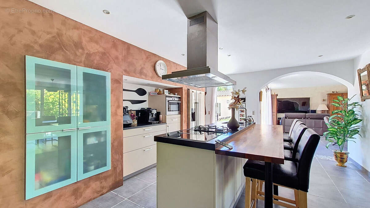 Villa contemporaine familiale de 220 m² en fond d'impasse, au calme et sans vis-à-vis - photo 10
