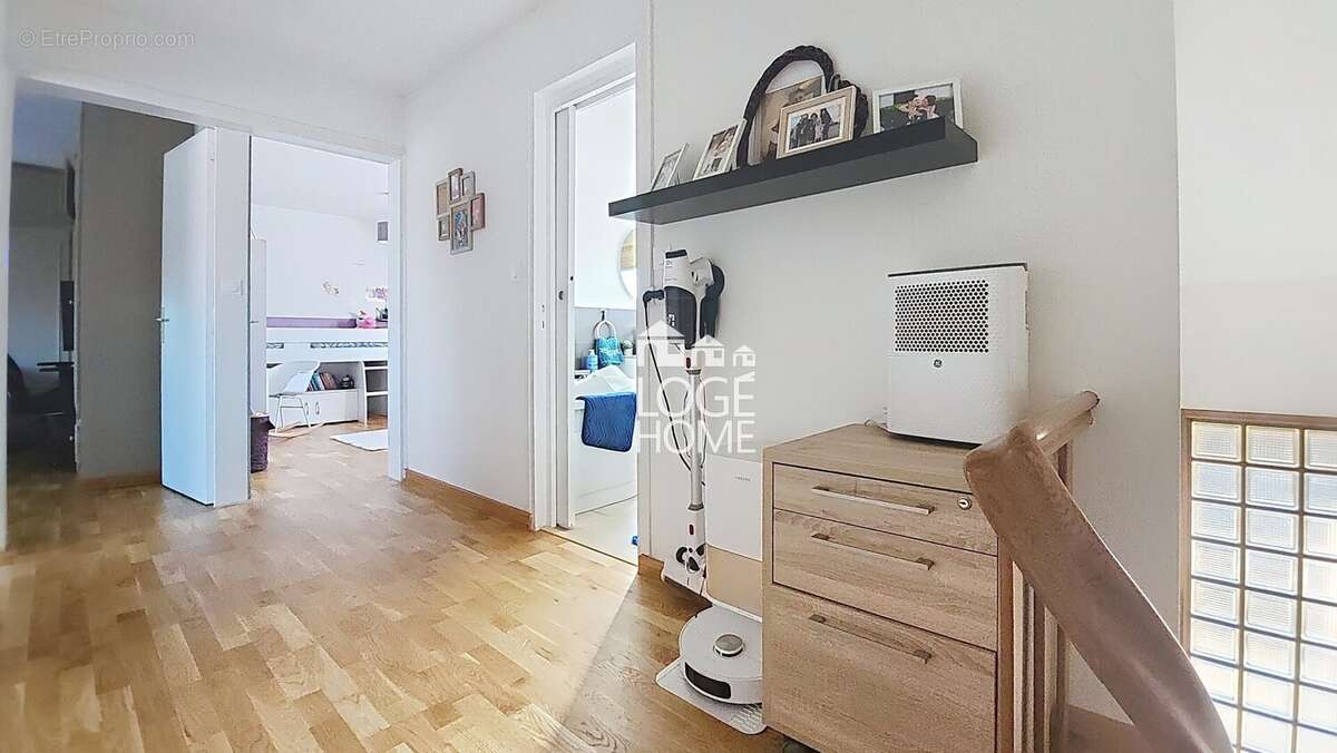 Palier étage - Maison à HENIN-BEAUMONT