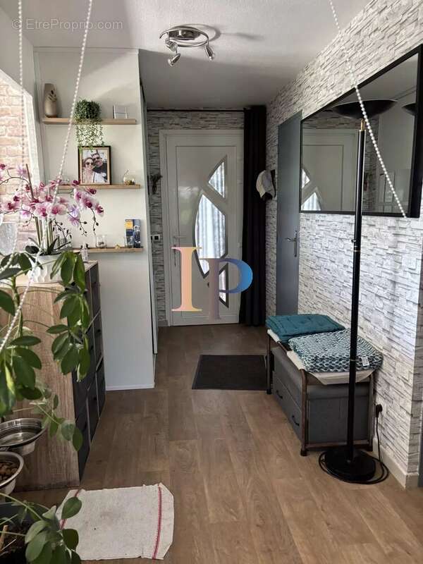 Maison à CHARLIEU