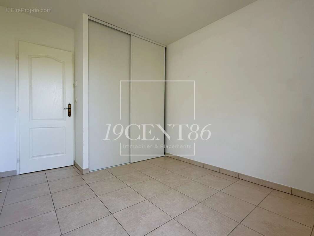 Maison 105 m² à Monsteroux-Milieu  - photo 9