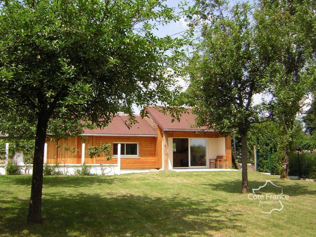 PROPRIETE avec gîtes, terrain 4 hectares - photo 7