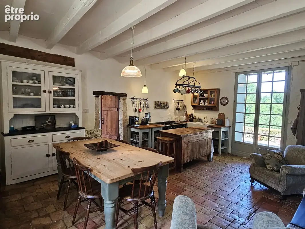 Maison de 3 chambres pleine de charme et de caractère original - photo 4