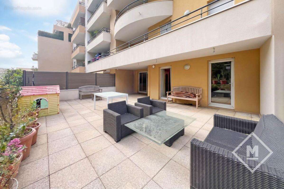 Appartement à MARSEILLE-9E
