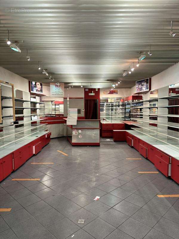 Commerce à BOURG-EN-BRESSE