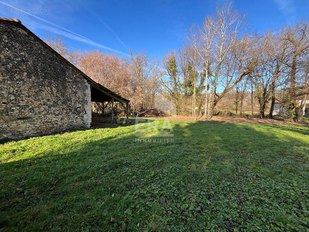 Maison à TOCANE-SAINT-APRE