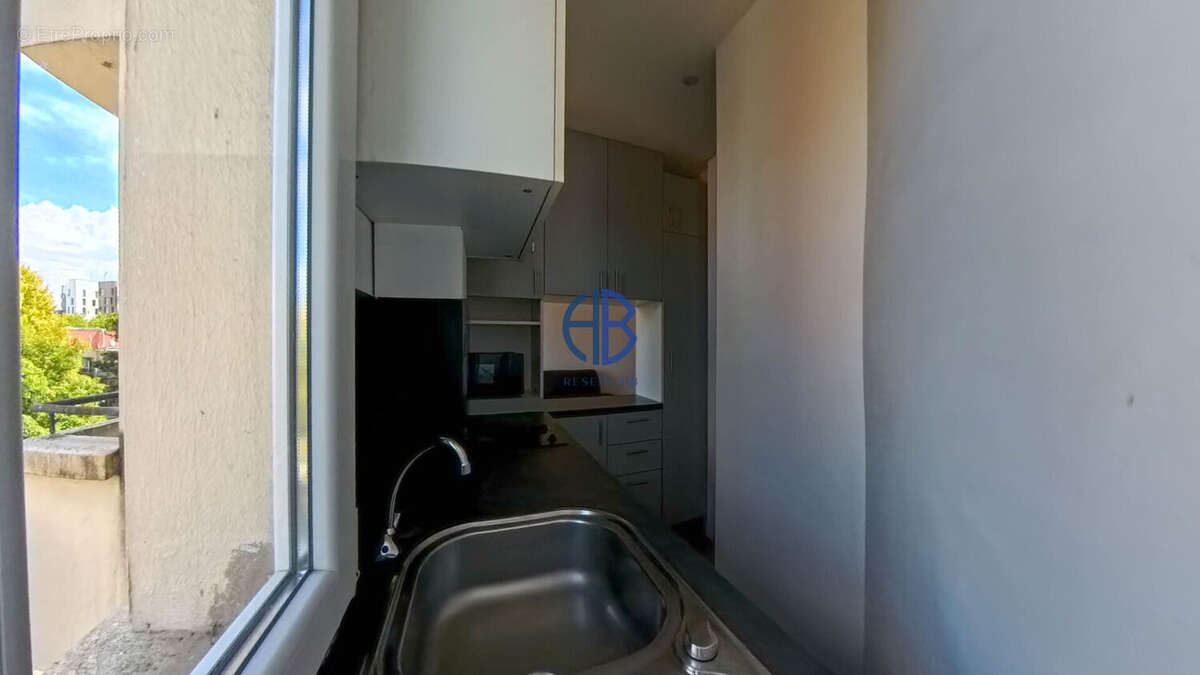 Appartement à AUBERVILLIERS