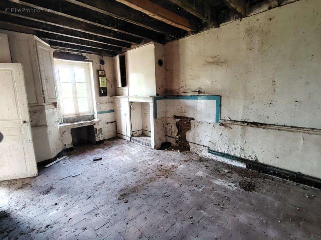 Ancienne fermette à rénover de 130 m² plus grange de 80 m² - photo 4