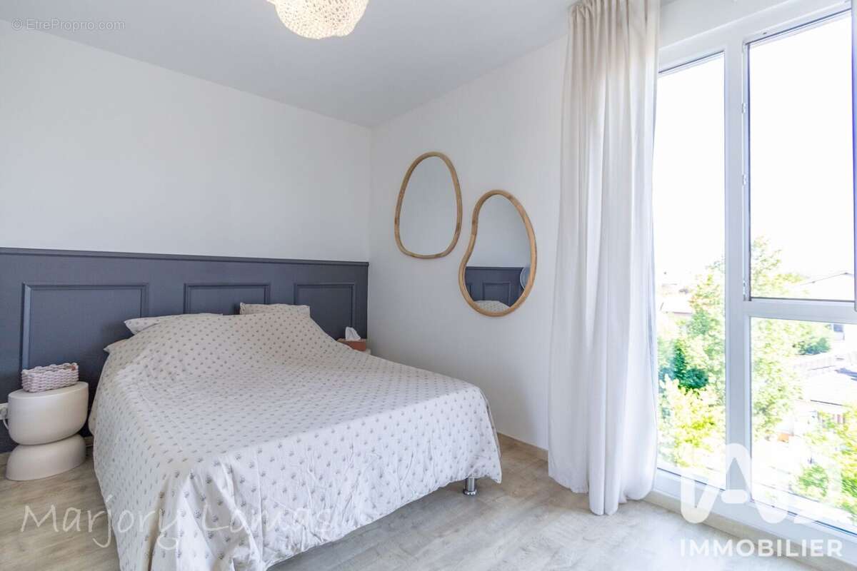 Photo 9 - Appartement à OULLINS