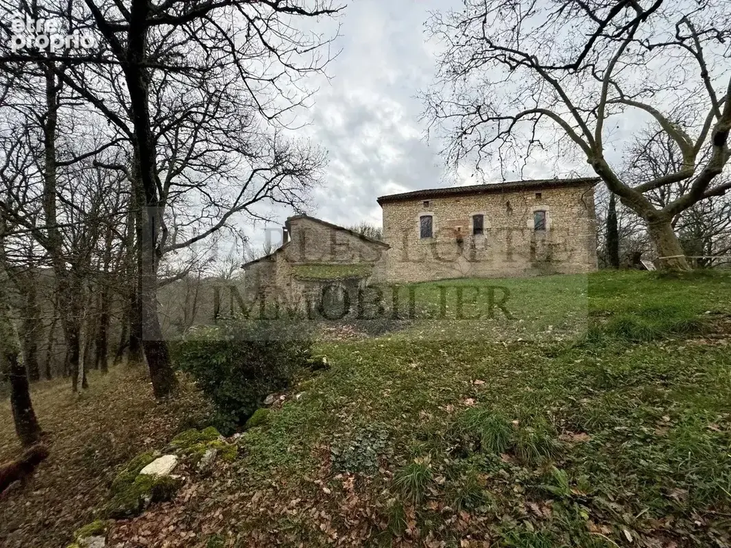 Ensemble immobilier en pierre avec 15 ha de terrain. - photo 19