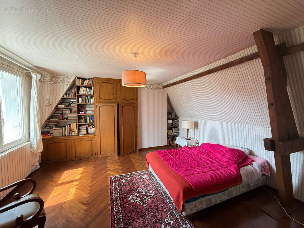 Maison 155 m² à Ardentes  - photo 8