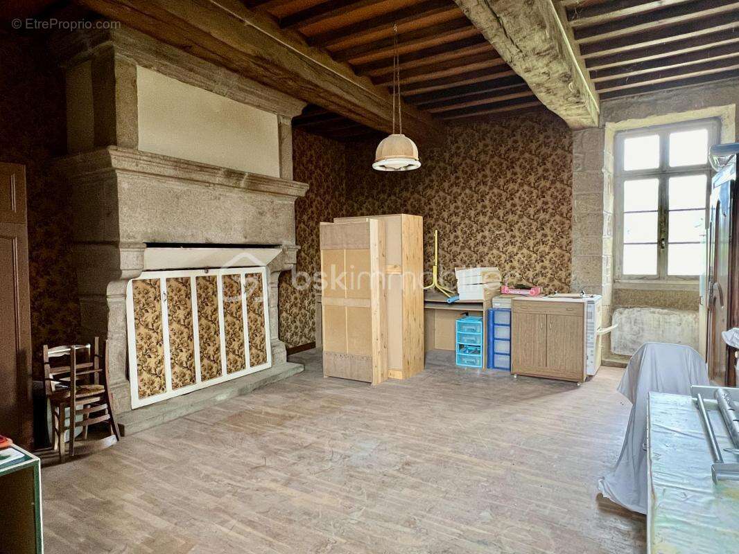 Maison à SAINT-BRICE-EN-COGLES