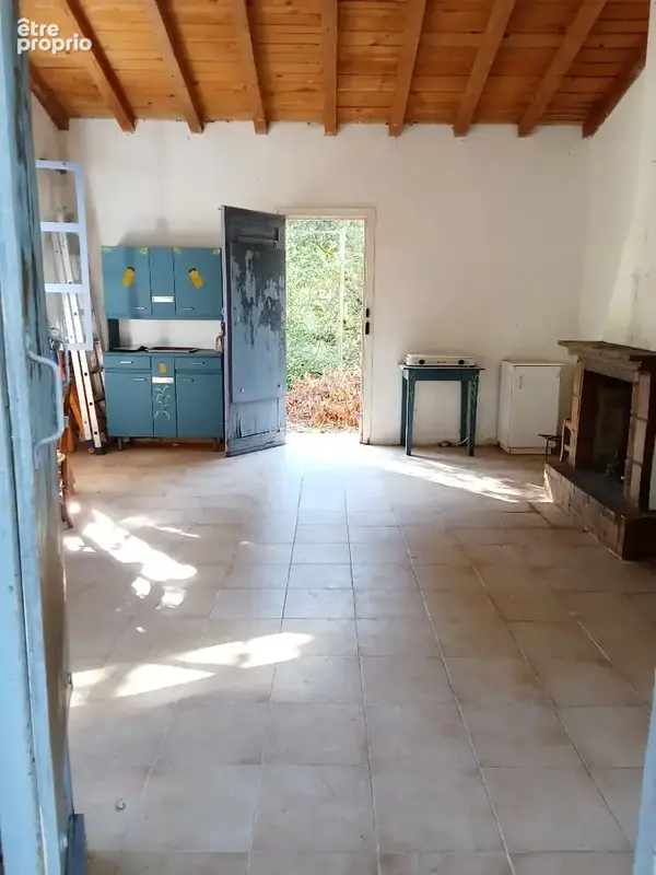 Très beau terrain constructible plein sud. - photo 2