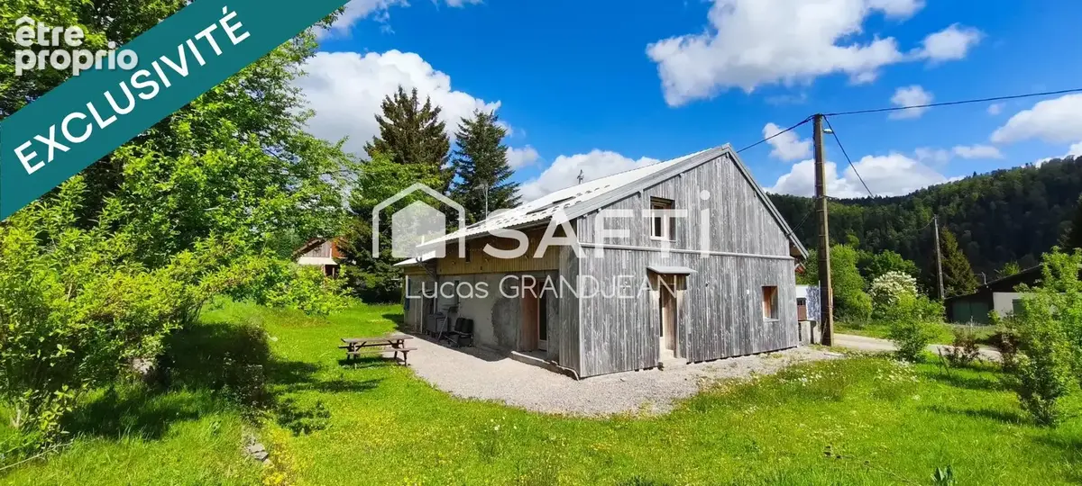 Photo 1 - Maison à ENTRE-DEUX-MONTS