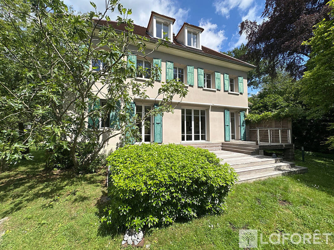 Maison à GIF-SUR-YVETTE
