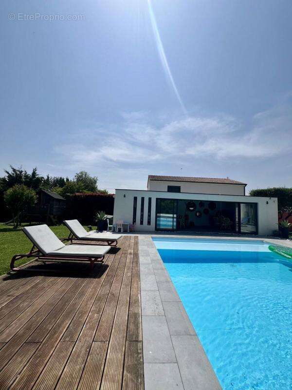 Maison à SAINT-JORY