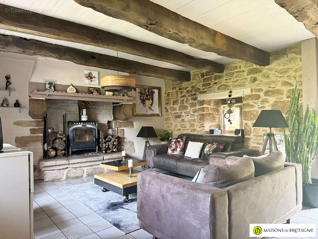 Maison à RIEC-SUR-BELON