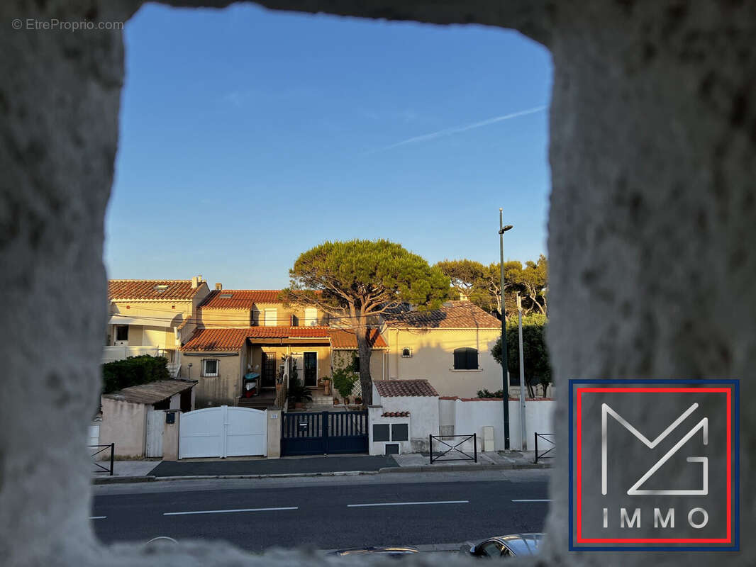 Appartement à SIX-FOURS-LES-PLAGES