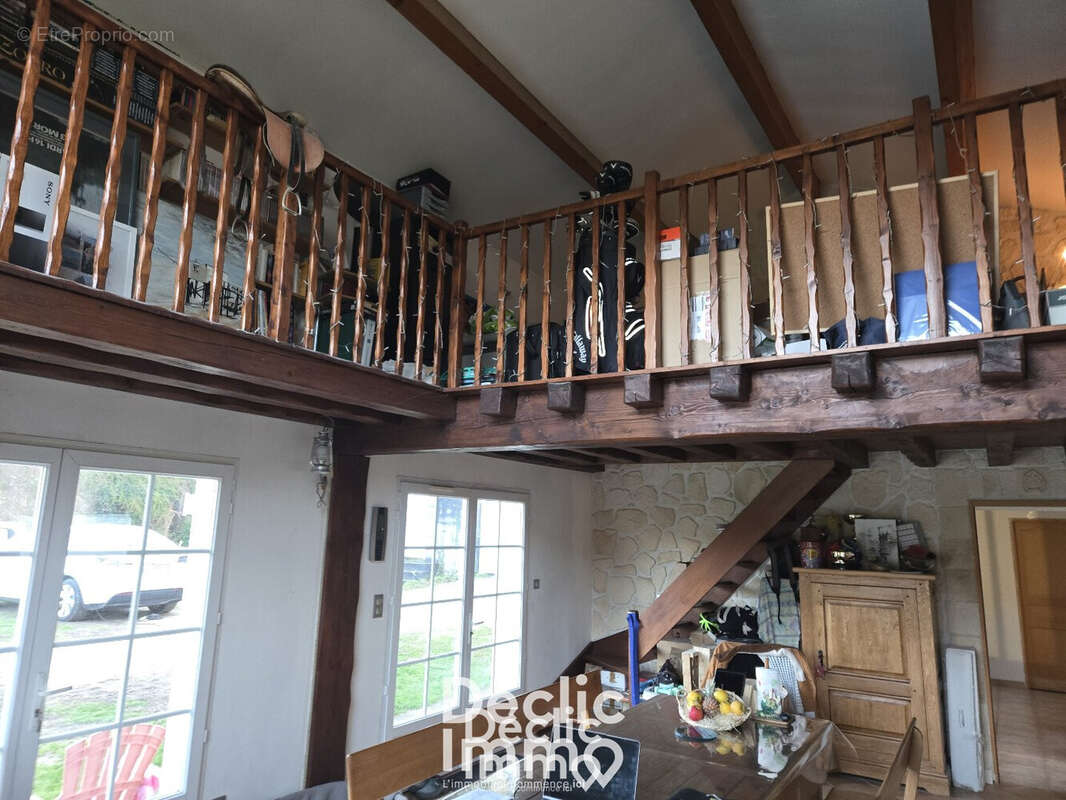 Maison à VOEUIL-ET-GIGET