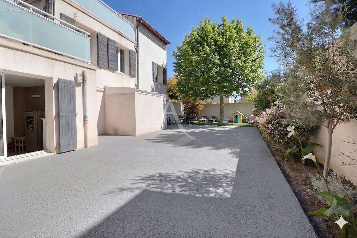 Appartement à MARSEILLE-12E