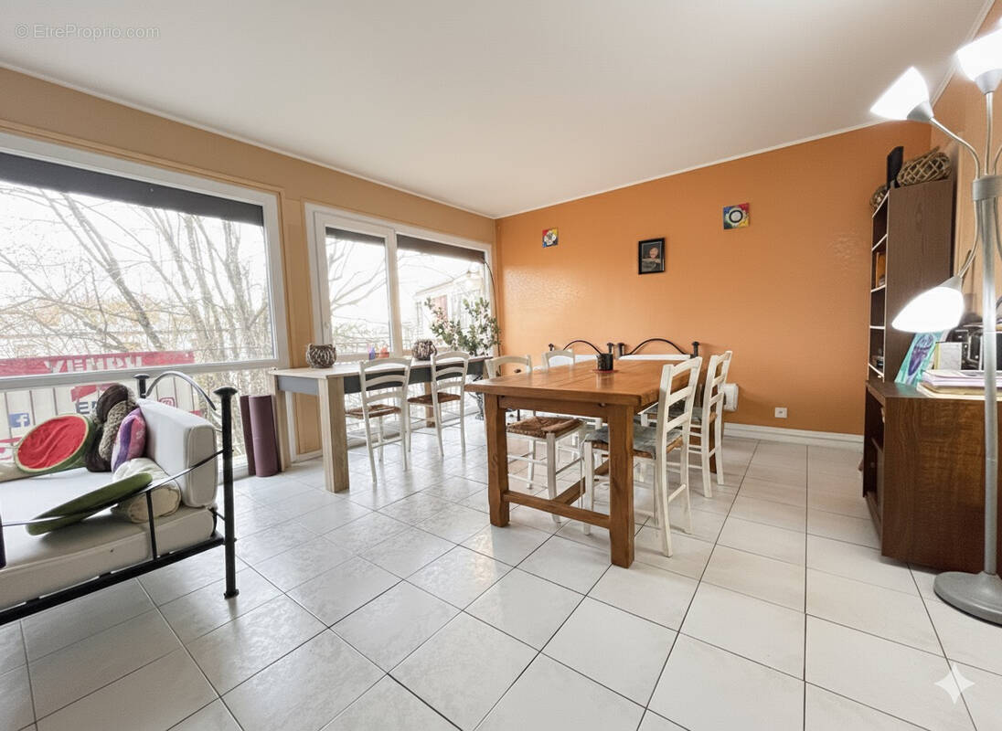 Appartement à PALAISEAU