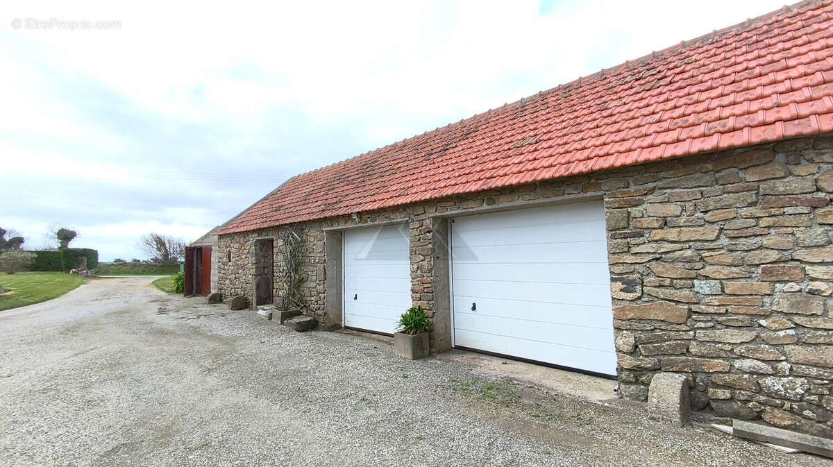 Maison à BRELES