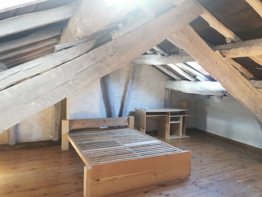 Maison à LA SALVETAT-SUR-AGOUT