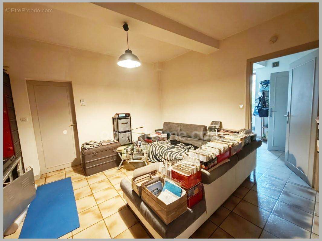 *** exclusivite *** immeuble de rapport + habitation independante + dependances + exterieur *** billom 63160 *** - photo 10