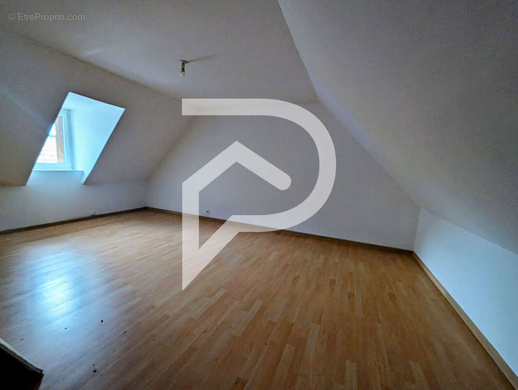 Maison à AMBLAINVILLE