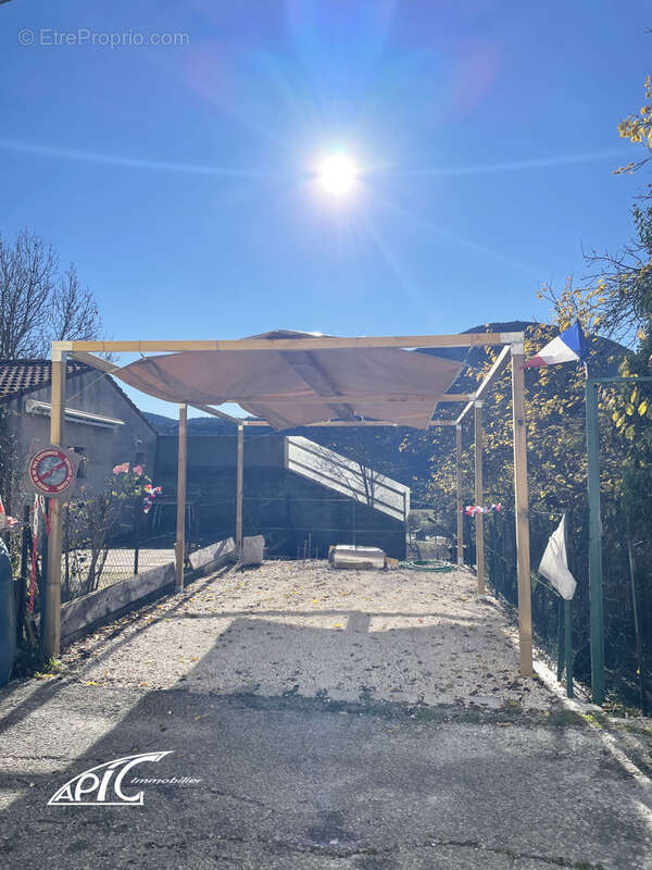 Appartement à VALDEROURE