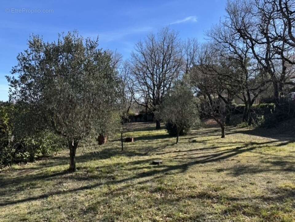 Terrain à ROCHEFORT-DU-GARD
